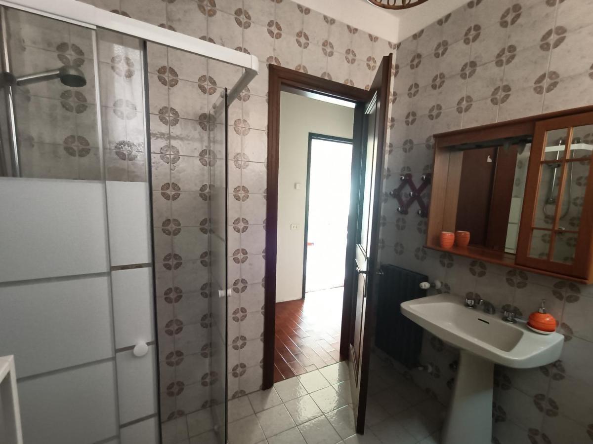 B&B Le Rose Crone Dış mekan fotoğraf